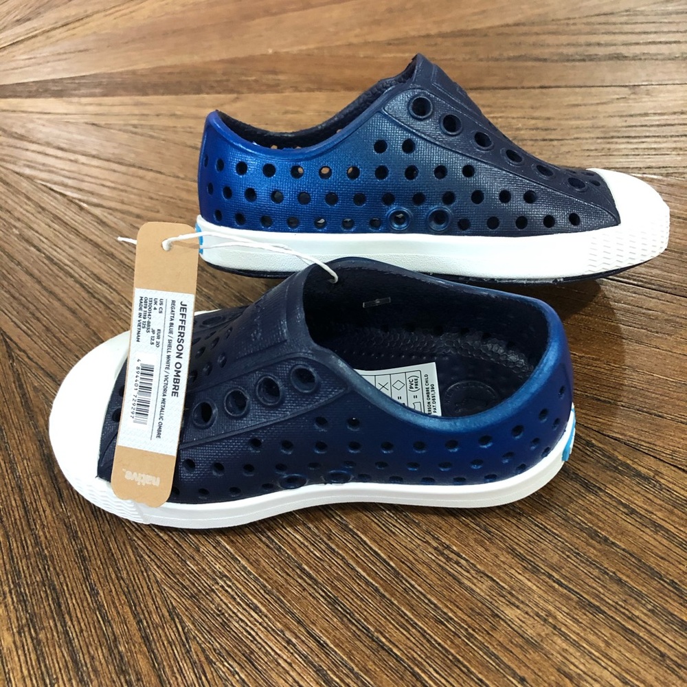 NWT Native Shoes Jefferson ombré c5